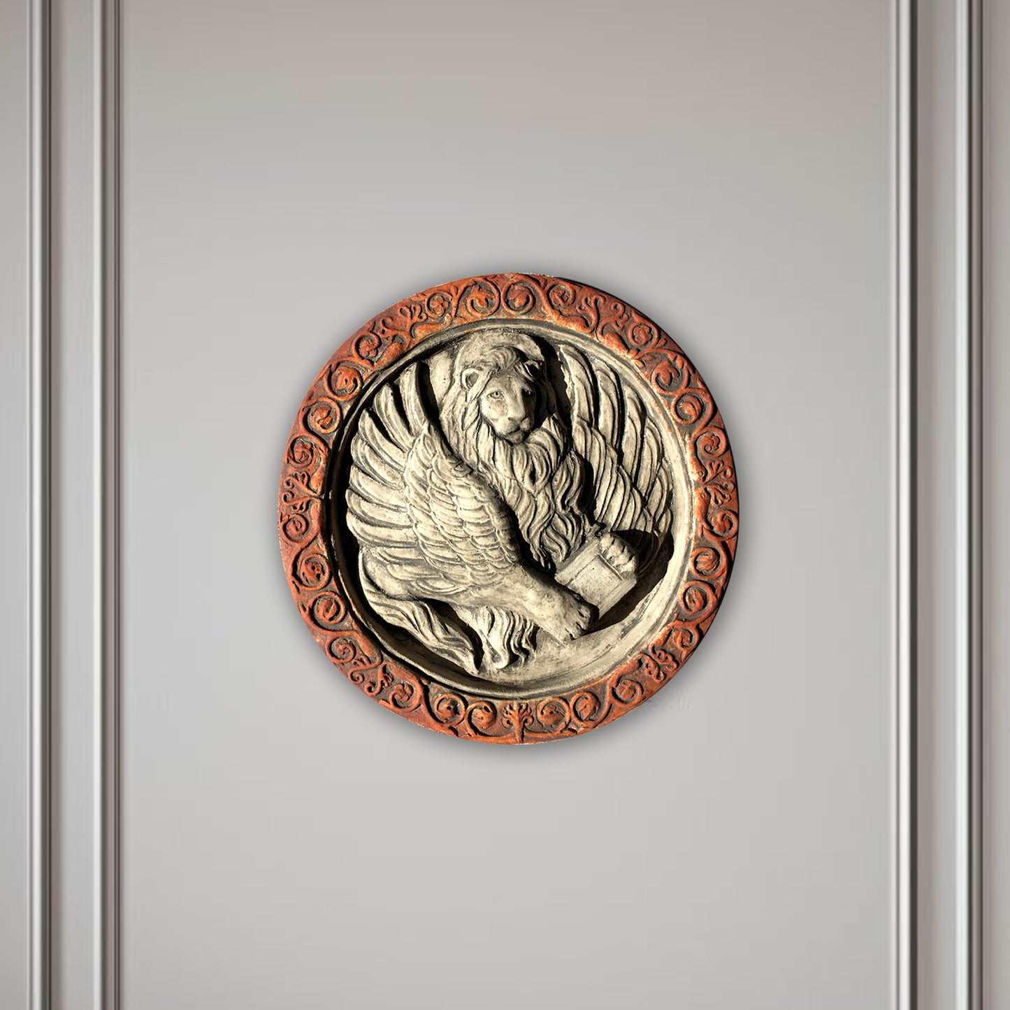 Großer Markuslöwe in Moeca (Scuola di S. Marco), Skulptur aus Terrakotta
