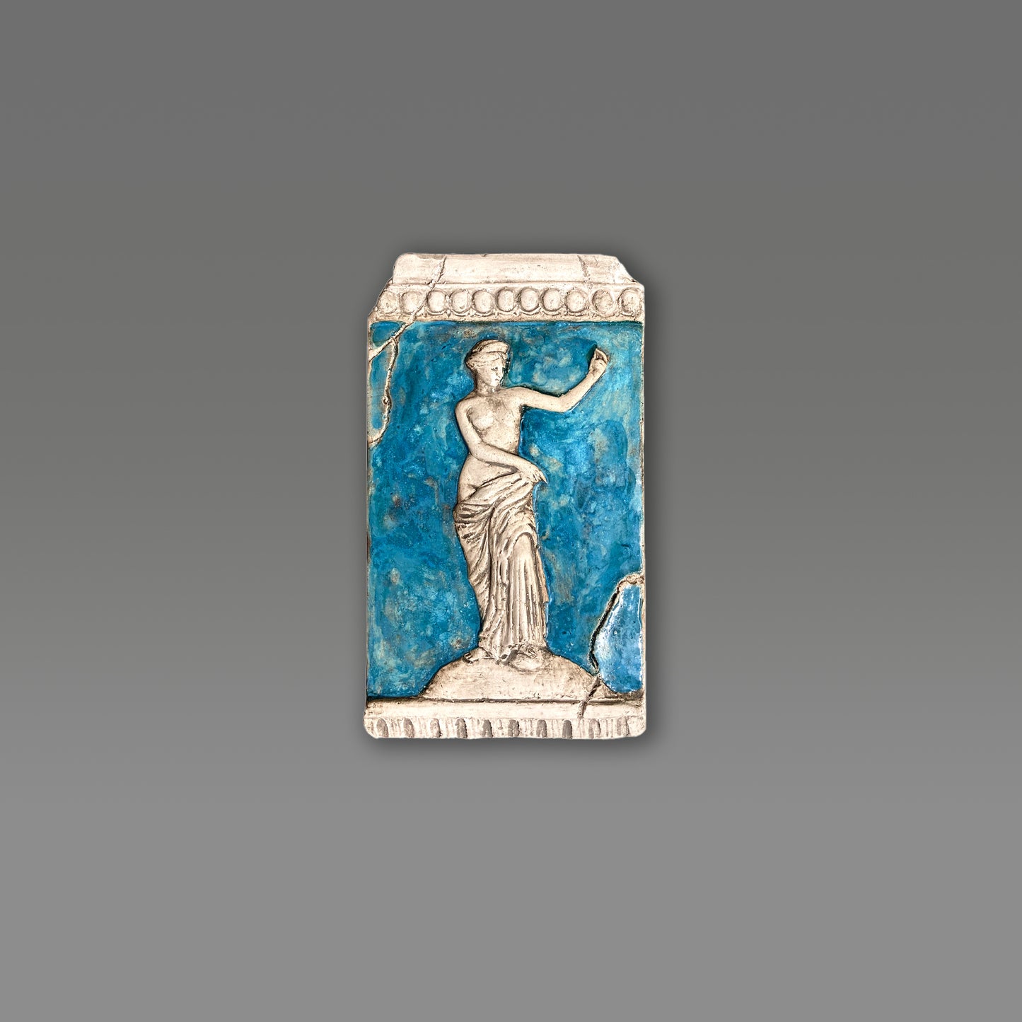 Venus, bemalte Skulptur aus Keramik