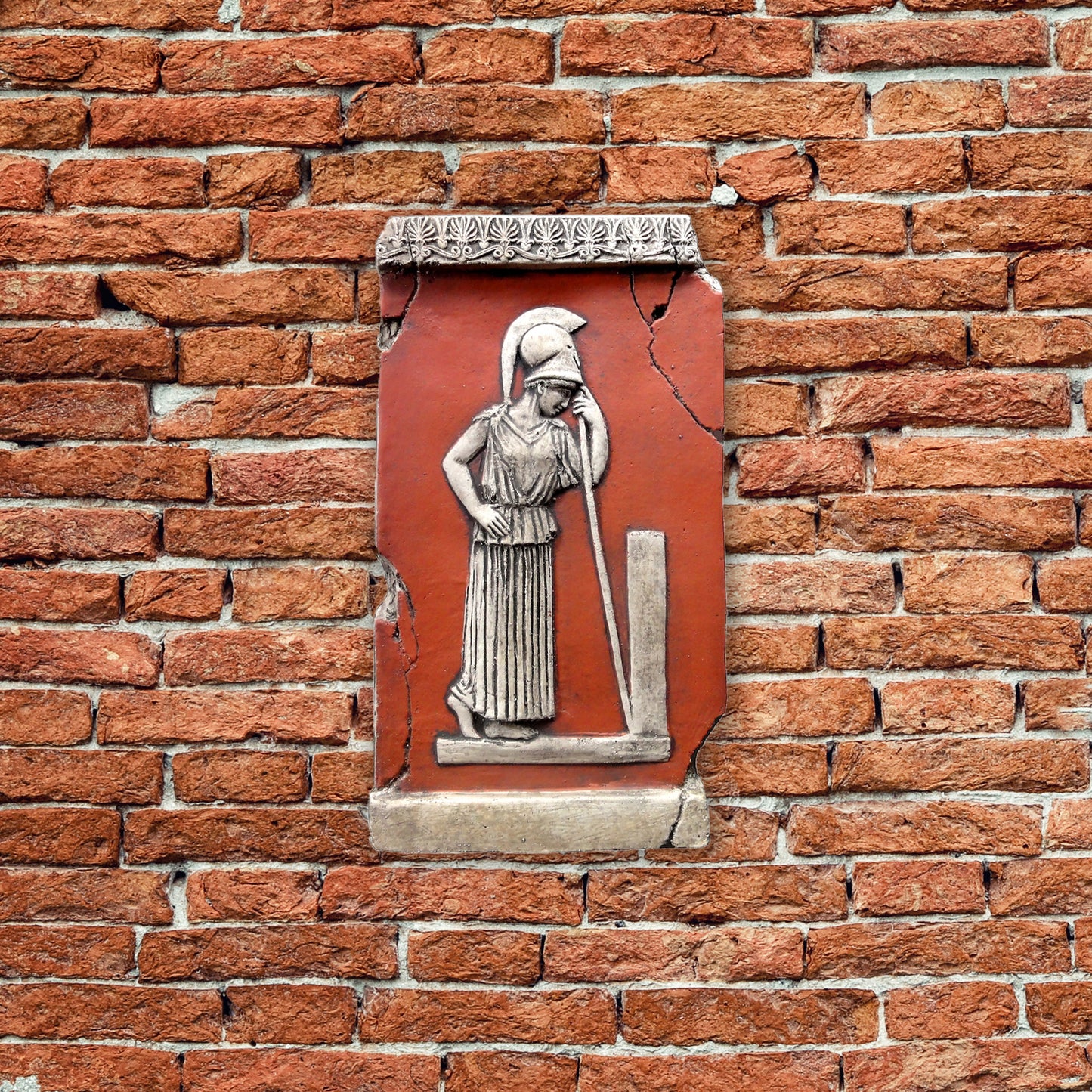 Athene, Bemalte Skulptur aus Terrakotta