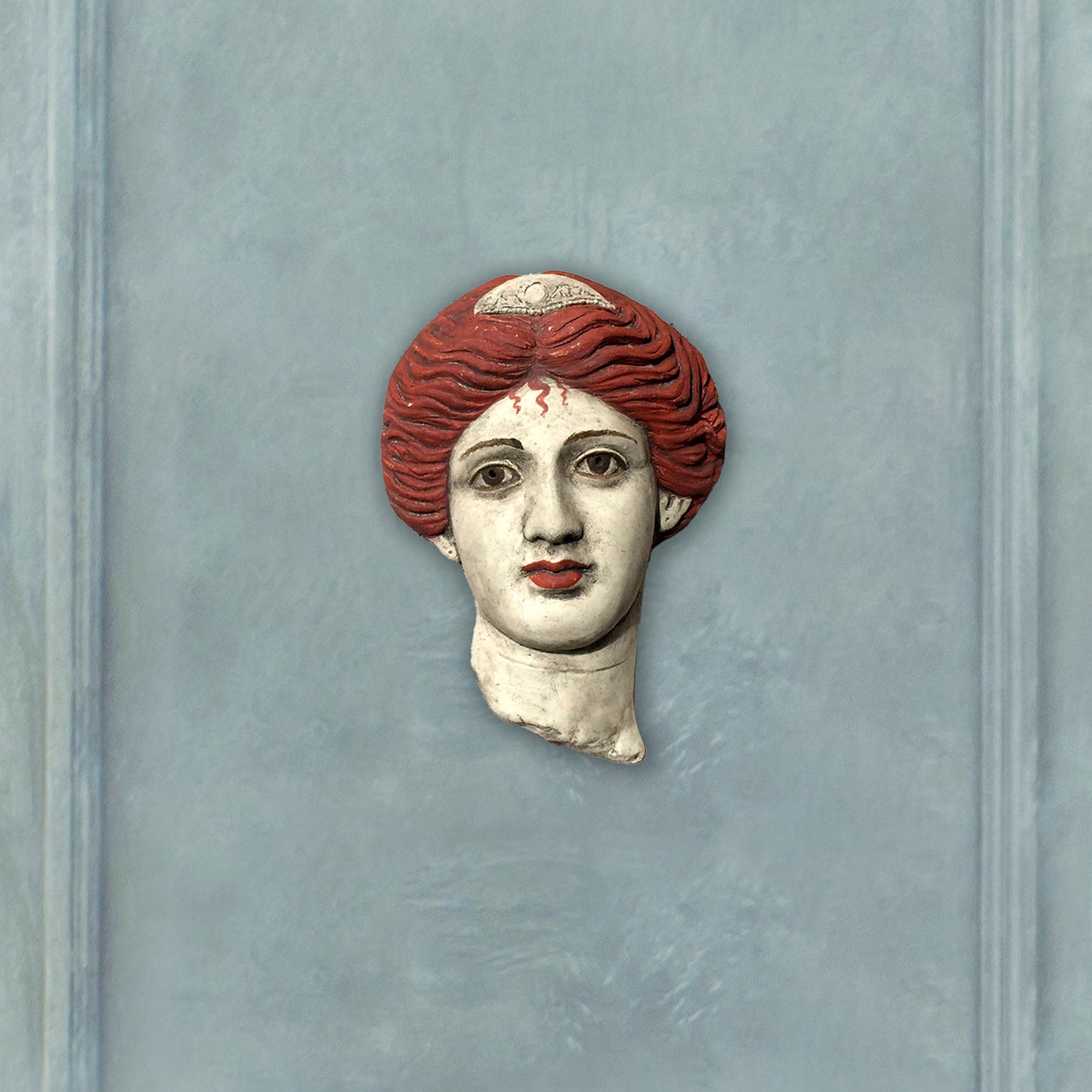 Rothaarige Frau aus Taranto