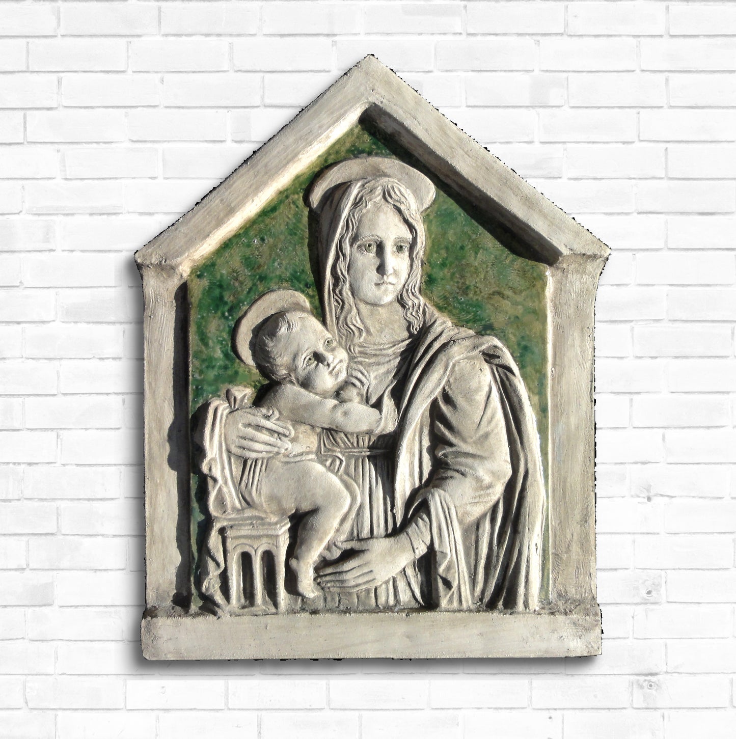 Maria Lactans - Stillende Maria, Skulptur aus bemalter Keramik